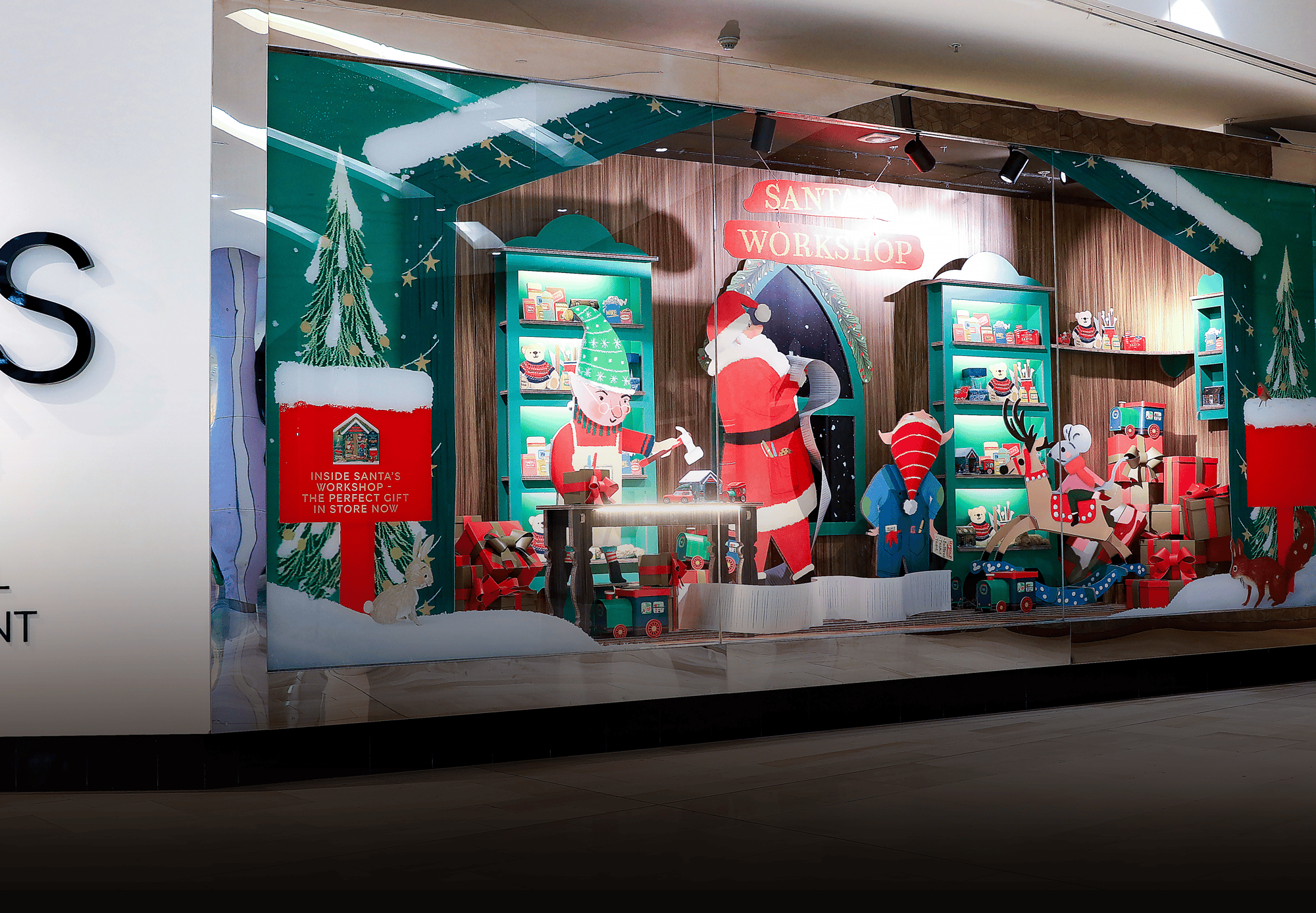 M&S Christmas Window_Pop-Up