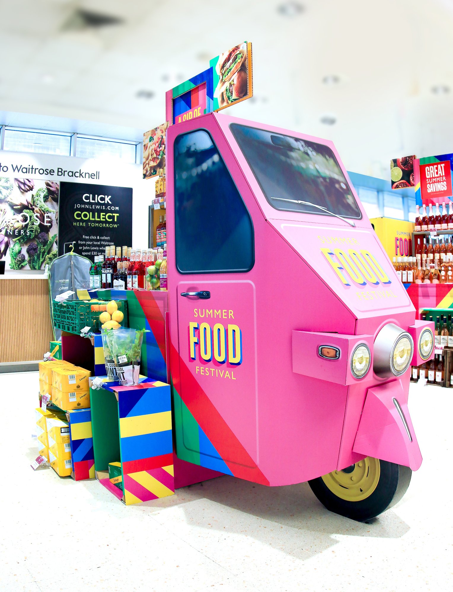 Summer Tuk-Tuk 0368 i Blur